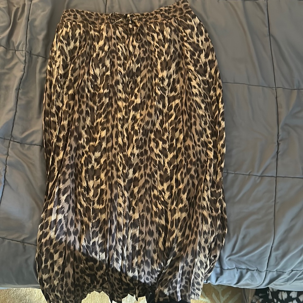 BANANA REPUBLIC CHEETAH WORK SKIRT WITH TIE